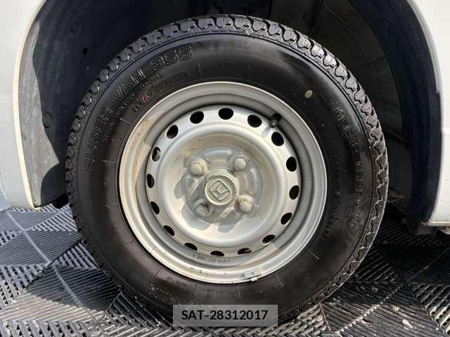 Honda N-VAN 2020-06 8231185-13