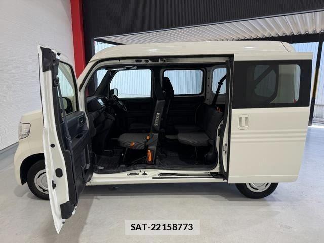 Honda N-VAN 2019-02 8231180-7