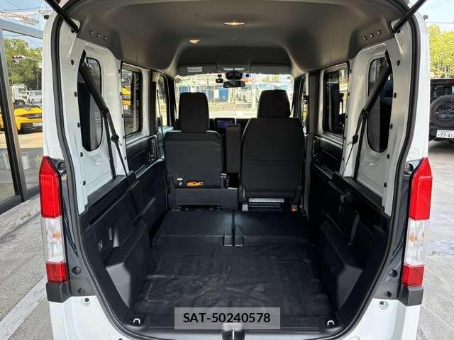 Honda N-VAN 2023-04 8316196-3