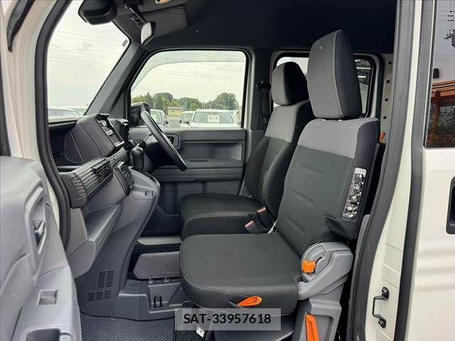 Honda N-VAN 2019-11 8316206-16