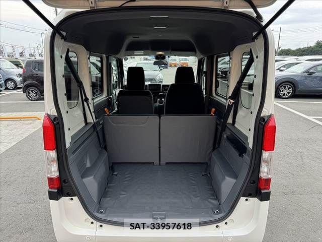 Honda N-VAN 2019-11 8316206-19