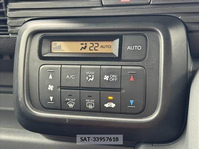 Honda N-VAN 2019-11 8316206-3