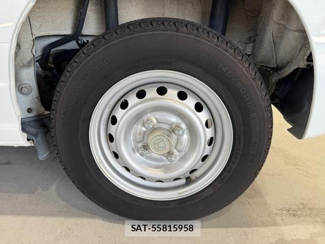 Honda N-VAN 2022-02 8316203-9