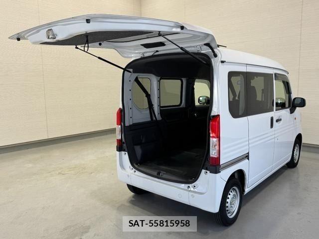 Honda N-VAN 2022-02 8316203-8