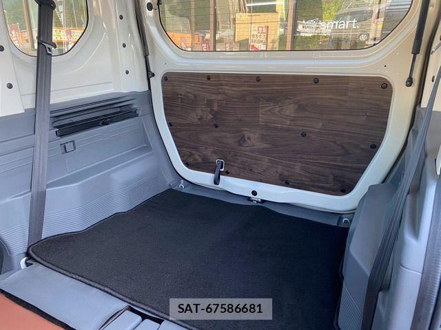 Honda N-VAN 2019-06 8337271-18