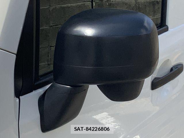 Honda N-VAN 2019-09 8367937-9
