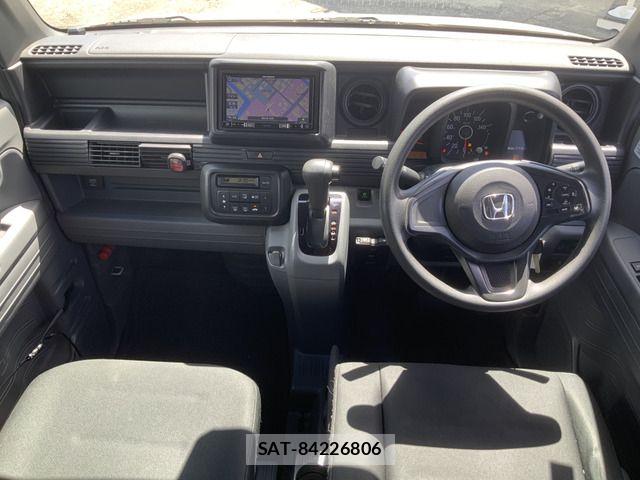 Honda N-VAN 2019-09 8367937-19