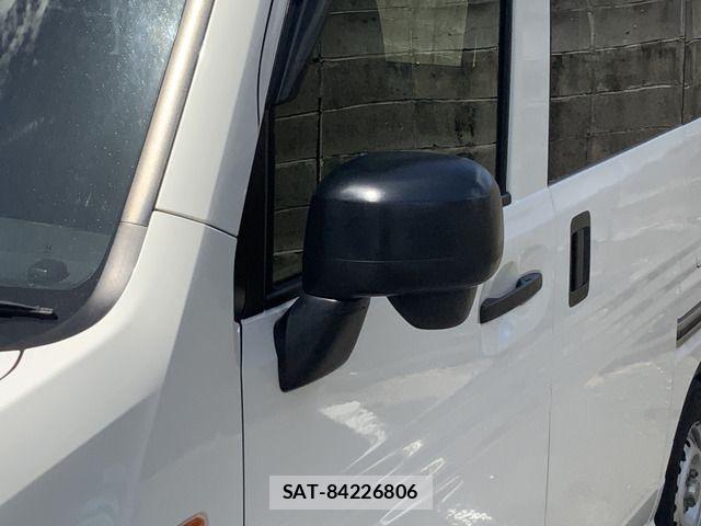 Honda N-VAN 2019-09 8367937-8