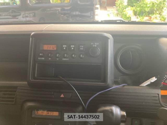 Honda N-VAN 2018-11 8367936-10