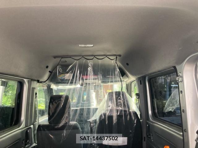 Honda N-VAN 2018-11 8367936-6