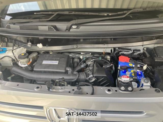 Honda N-VAN 2018-11 8367936-8