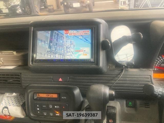 Honda N-VAN 2023-12 8367935-23