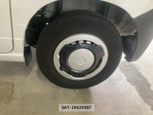 Honda N-VAN 2023-12 8367935-5