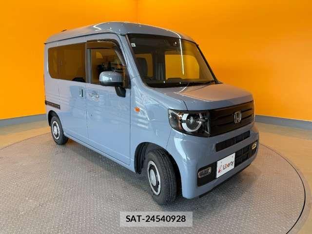 Honda N-VAN 2024-08 8372000-14