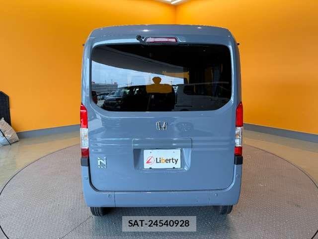 Honda N-VAN 2024-08 8372000-17
