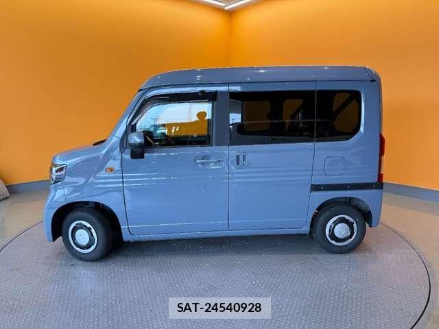 Honda N-VAN 2024-08 8372000-19