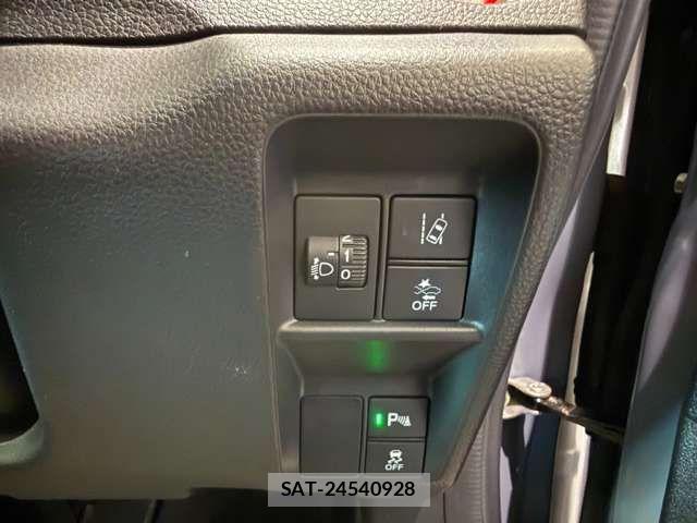 Honda N-VAN 2024-08 8372000-7