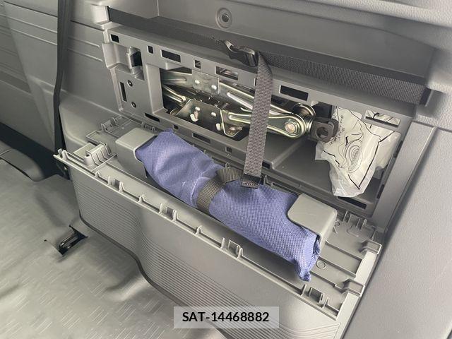 Honda N-VAN 2024-05 8414165-15
