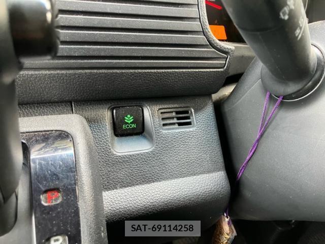 Honda N-VAN 2018-09 8414167-6