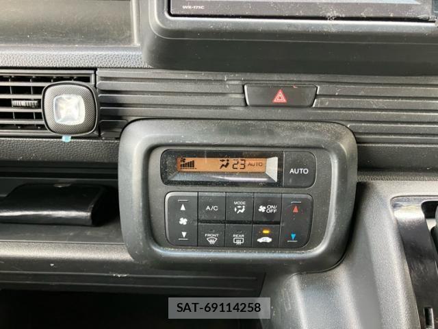 Honda N-VAN 2018-09 8414167-8