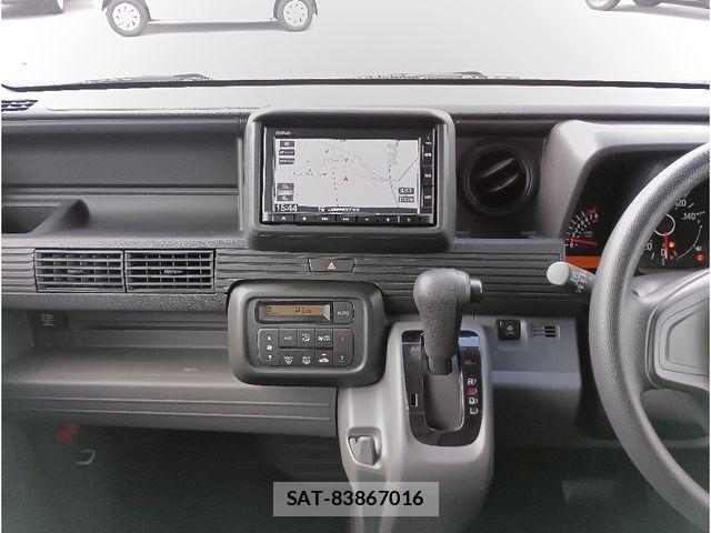Honda N-VAN 2021-07 8414157-12