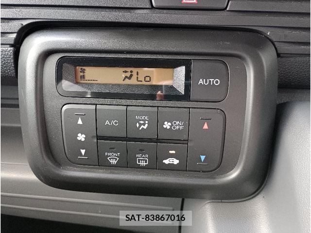 Honda N-VAN 2021-07 8414157-17