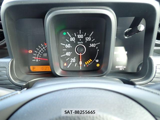 Honda N-VAN 2019-06 8485890-12