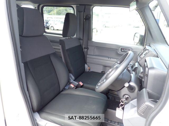 Honda N-VAN 2019-06 8485890-15