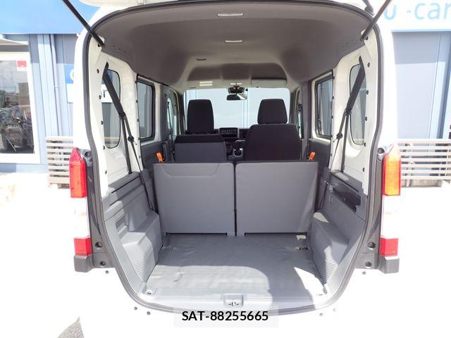 Honda N-VAN 2019-06 8485890-17