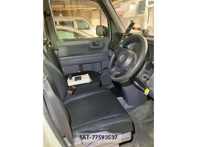 Honda N-VAN 2019-06 8526429-12