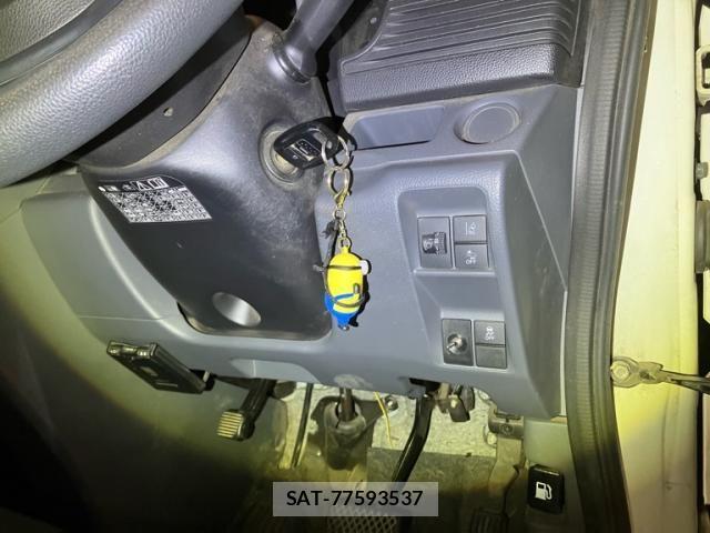 Honda N-VAN 2019-06 8526429-14
