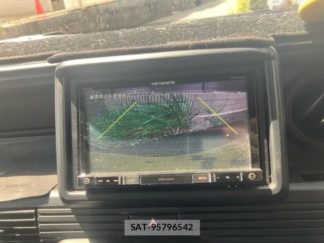 Honda N-VAN 2019-07 8526427-14