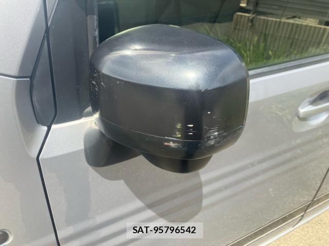 Honda N-VAN 2019-07 8526427-17