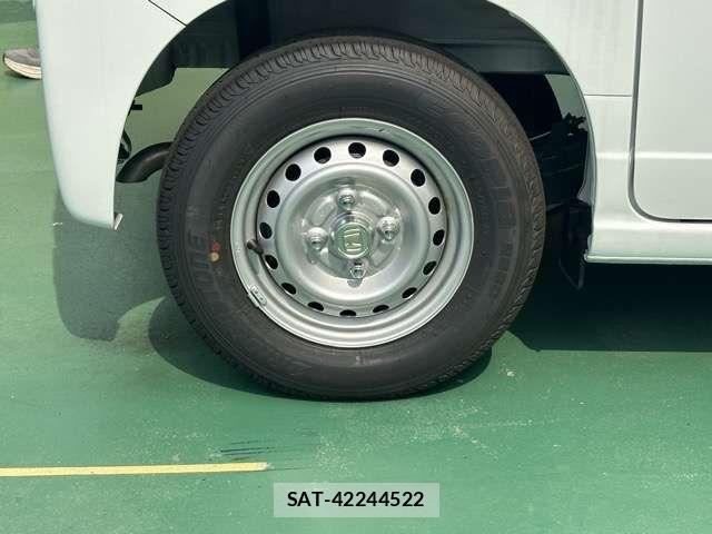 Honda N-VAN 2026-07 8563076-12