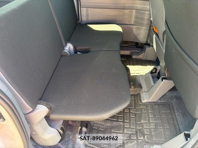 Honda N-VAN 2025-09 8628236-11