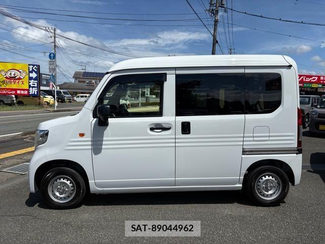 Honda N-VAN 2025-09 8628236-5