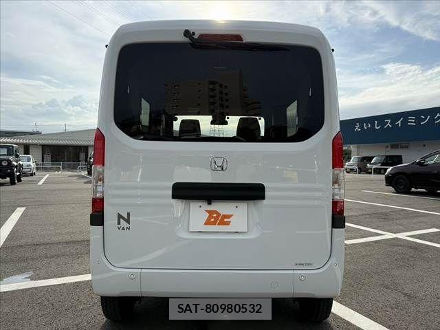 Honda N-VAN 2024-02 8660846-13