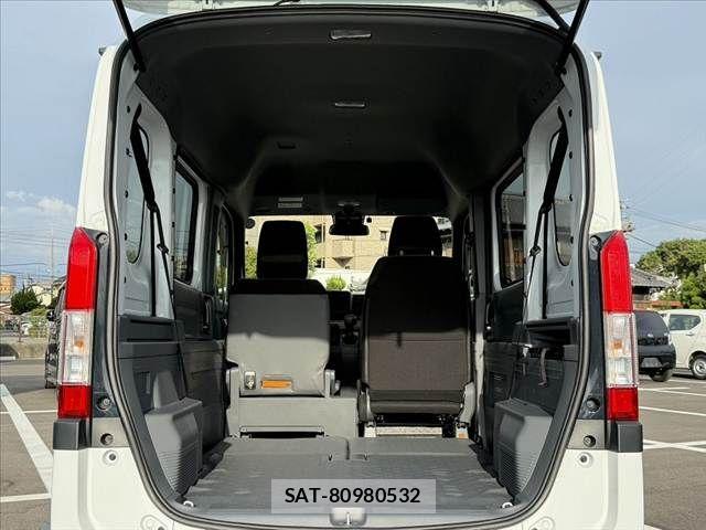 Honda N-VAN 2024-02 8660846-20