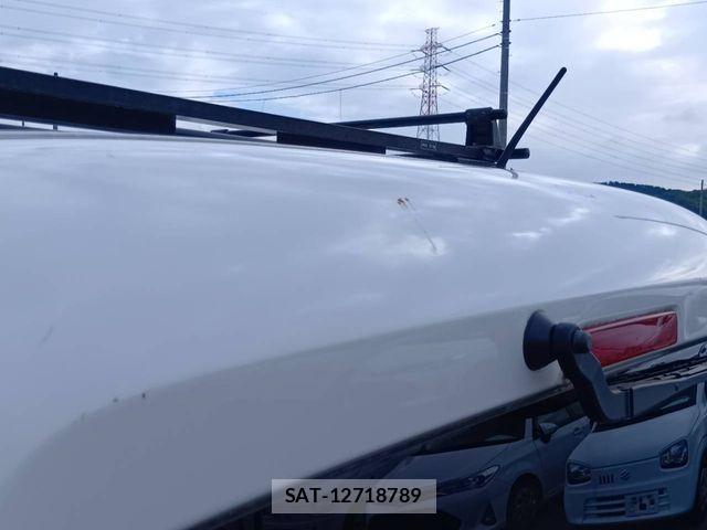 Honda N-VAN 2018-11 8666698-12