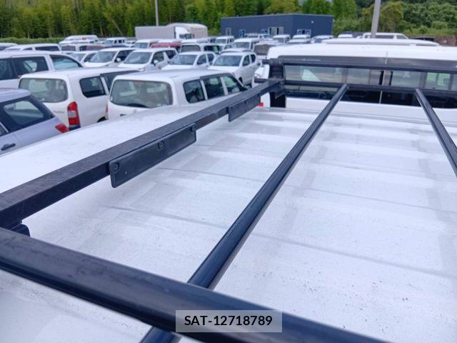 Honda N-VAN 2018-11 8666698-16