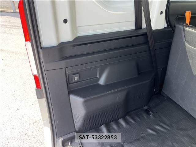Honda N-VAN 2019-09 8660847-17