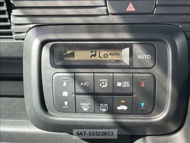Honda N-VAN 2019-09 8660847-23