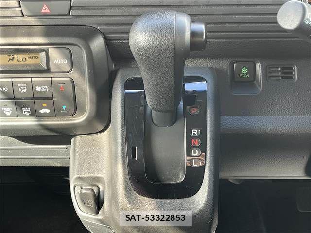 Honda N-VAN 2019-09 8660847-24