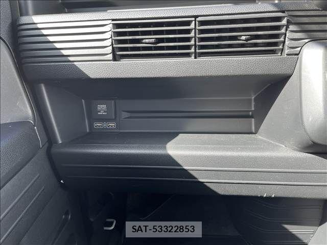 Honda N-VAN 2019-09 8660847-25