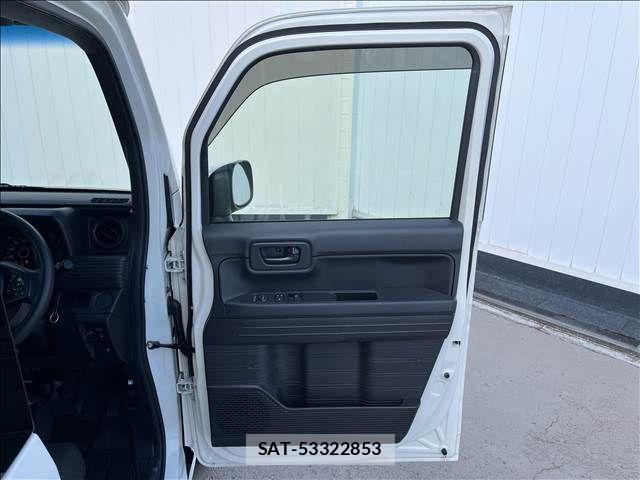 Honda N-VAN 2019-09 8660847-8