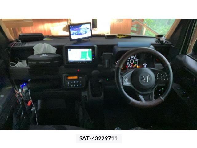 Honda N-VAN 2019-08 8686230-13