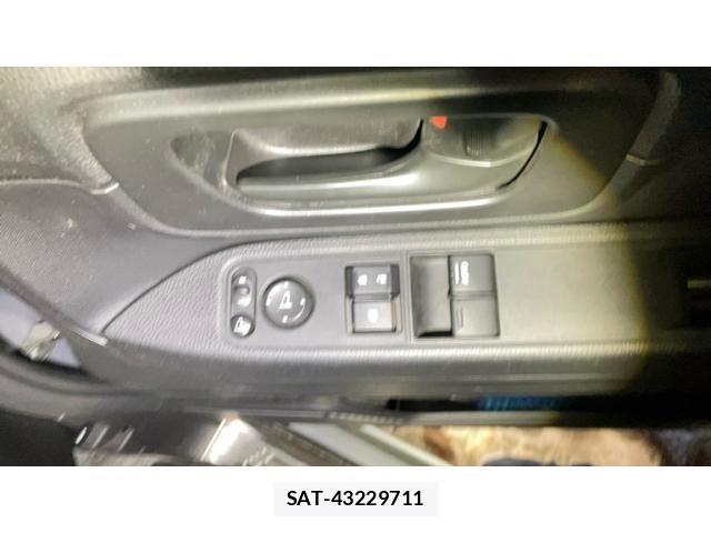 Honda N-VAN 2019-08 8686230-14