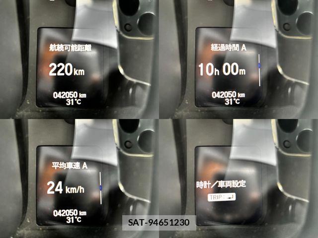 Honda N-VAN 2022-09 8744997-20