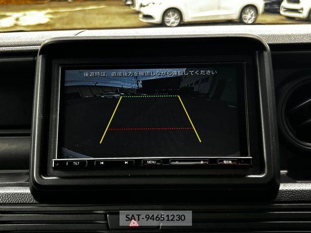 Honda N-VAN 2022-09 8744997-8