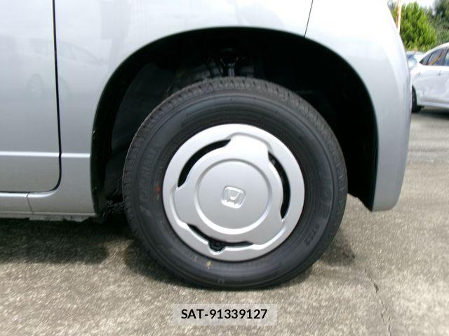 Honda N-VAN 2026-05 8744996-10